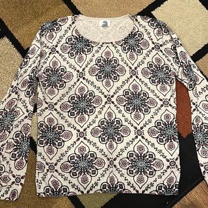 Old Navy Women’s LG Cream/Black/Red Floral/Geometric Sweater